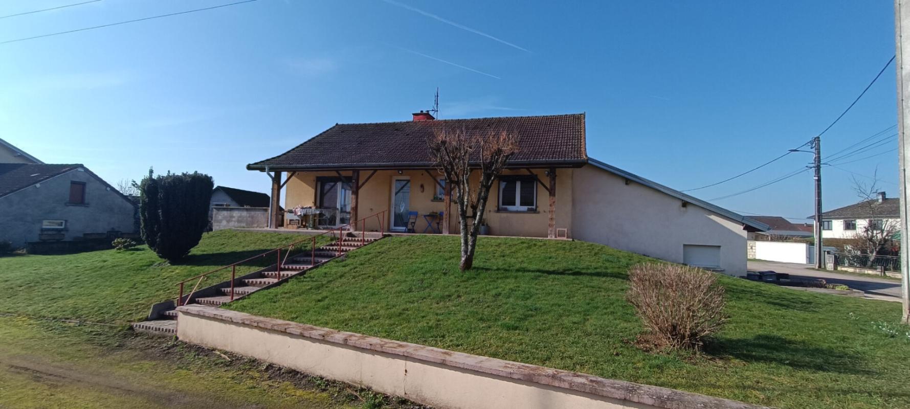 Maison à vendre, 124m², Froideconche