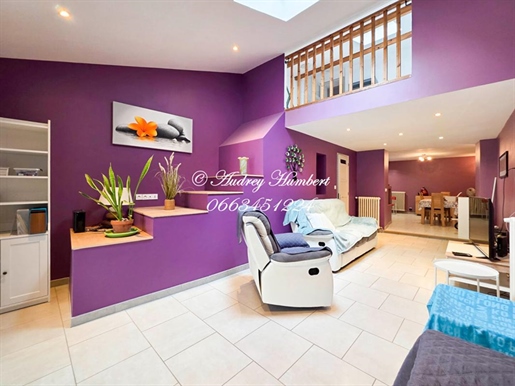 Advert picture