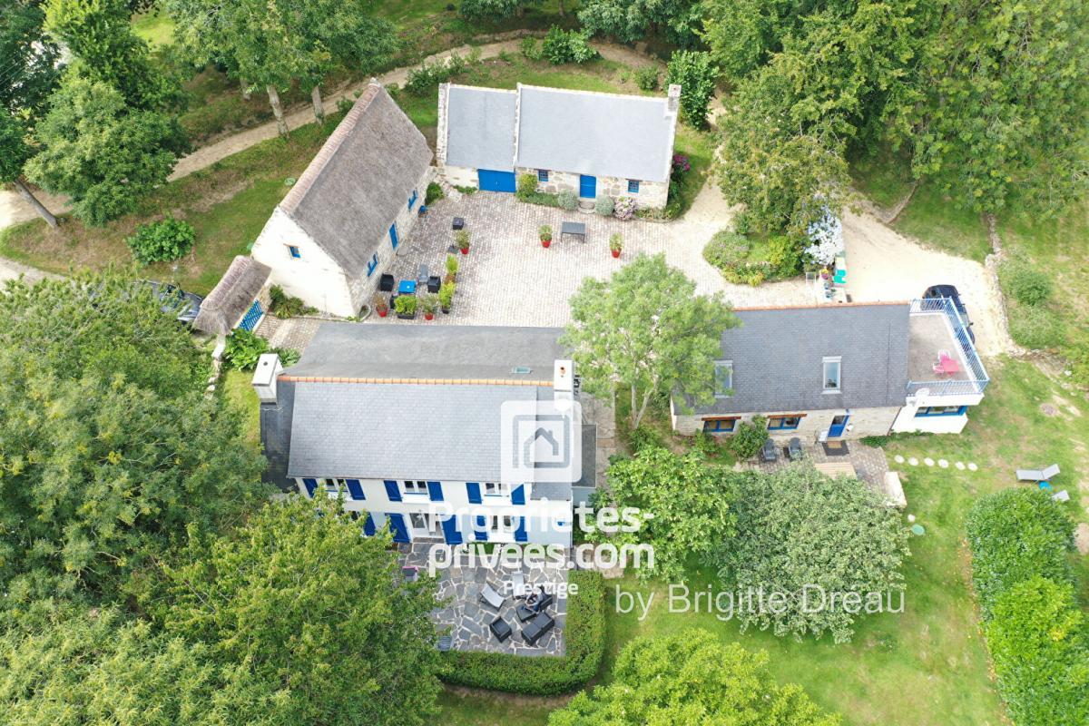 Combrit Ste Marine 29120 - Unique Charming Property 335 m2 approx.