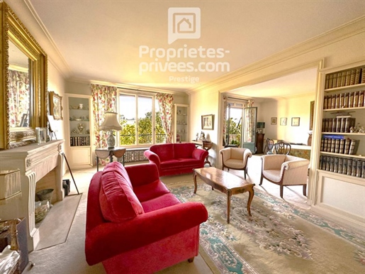 Exclusivity Family apartment Neuilly-sur-seine 5 rooms 135 m2