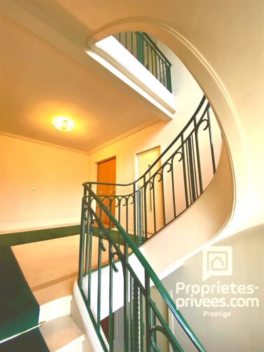 Exclusivity Family apartment Neuilly-sur-seine 5 rooms 135 m2