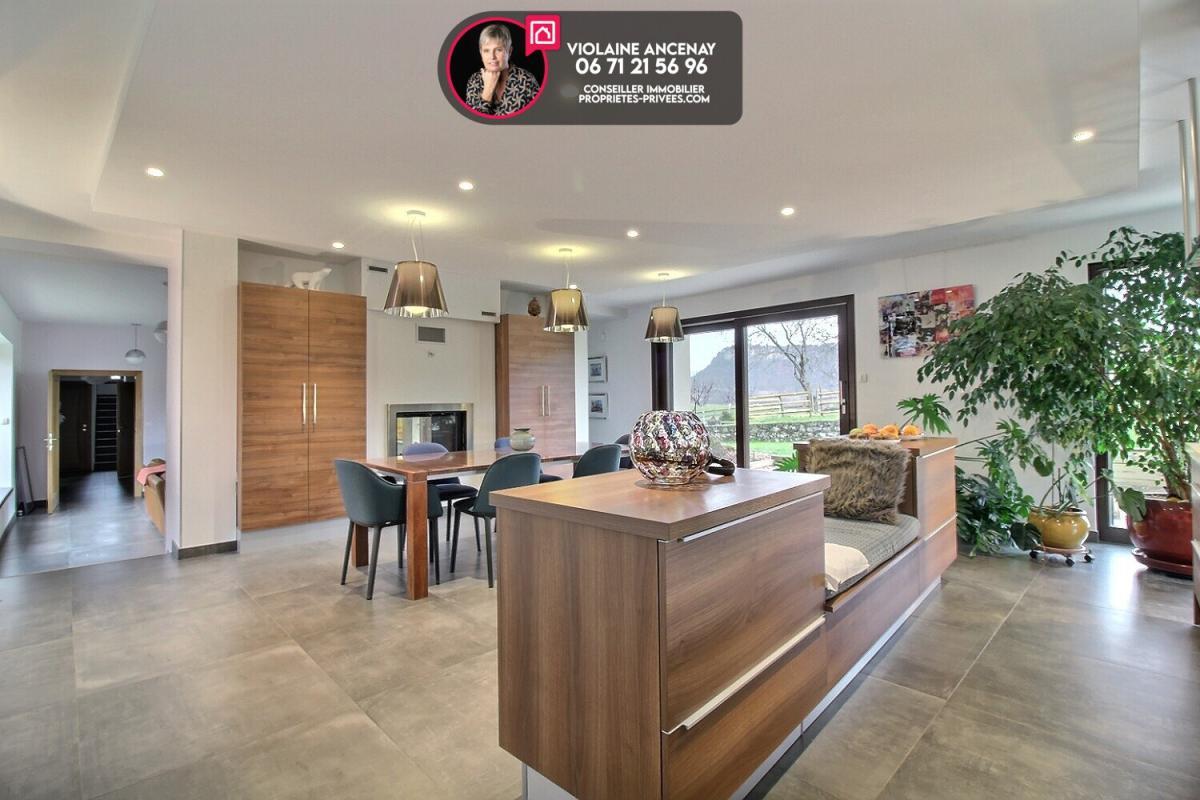 Maison à vendre, 320m², Montagnole