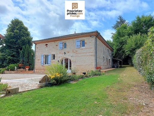Country Property Layrac 350 m², Outbuildings, Park