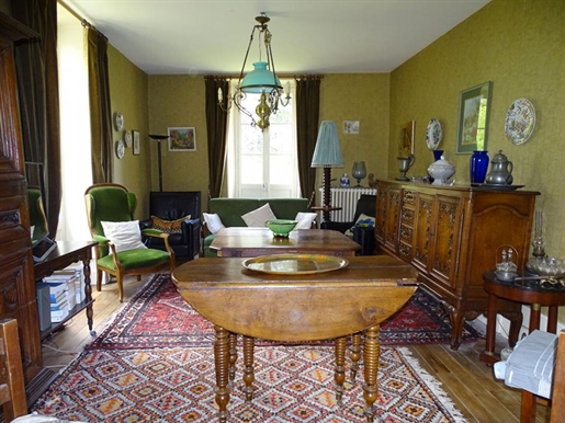 Maison Montignac 5 pièce(s) 176.11 m2
