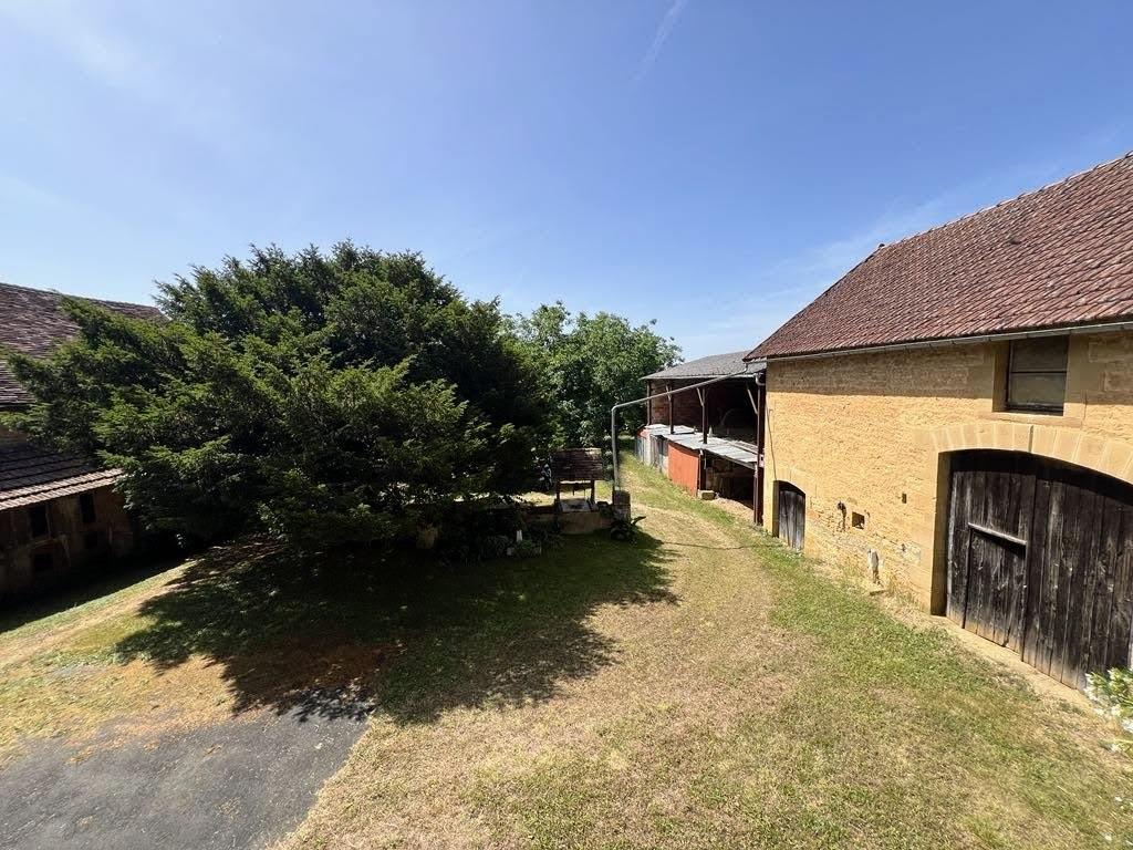Farmhouse in Corgnac Sur L Isle 6 room(s) 120 m2