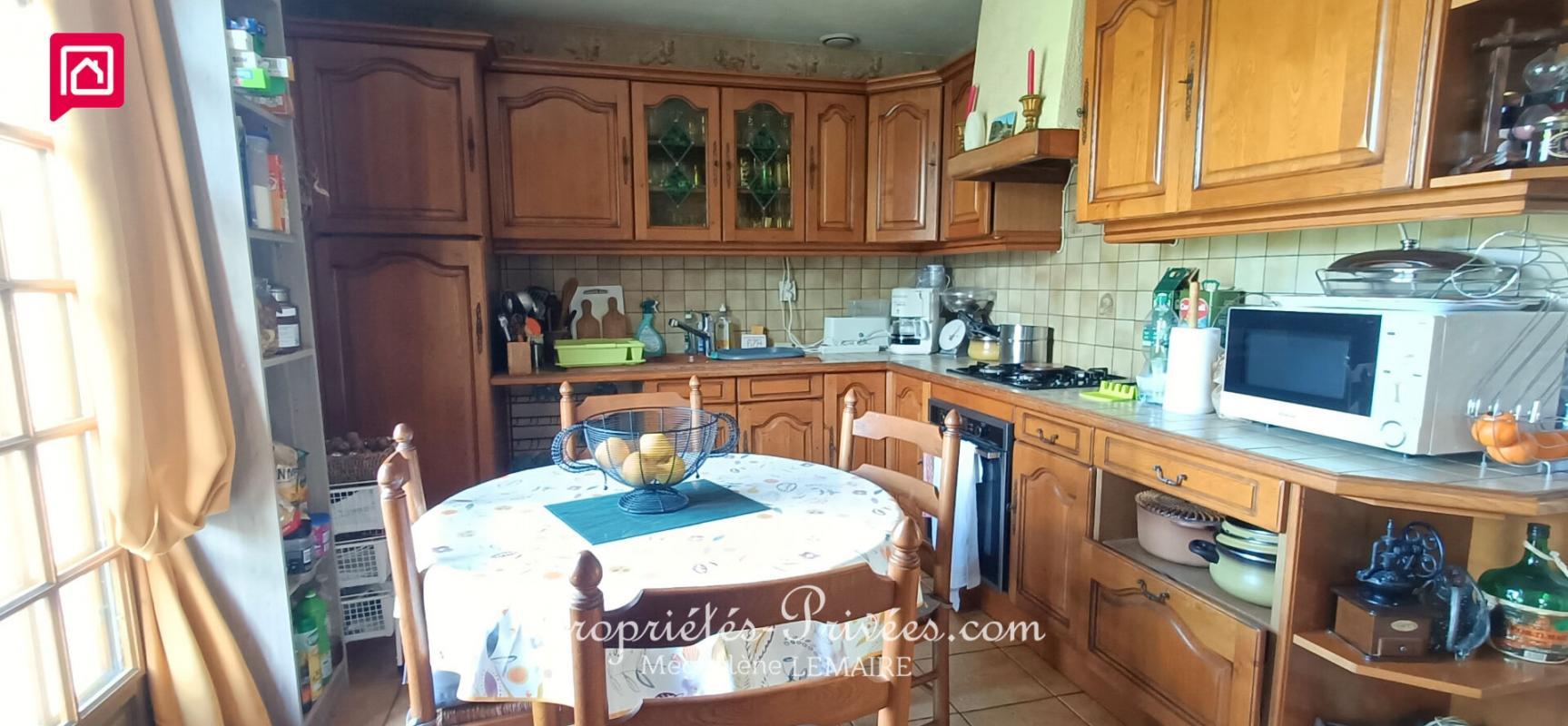 Charming house - 3 bedrooms - basement - garden - Near Damville