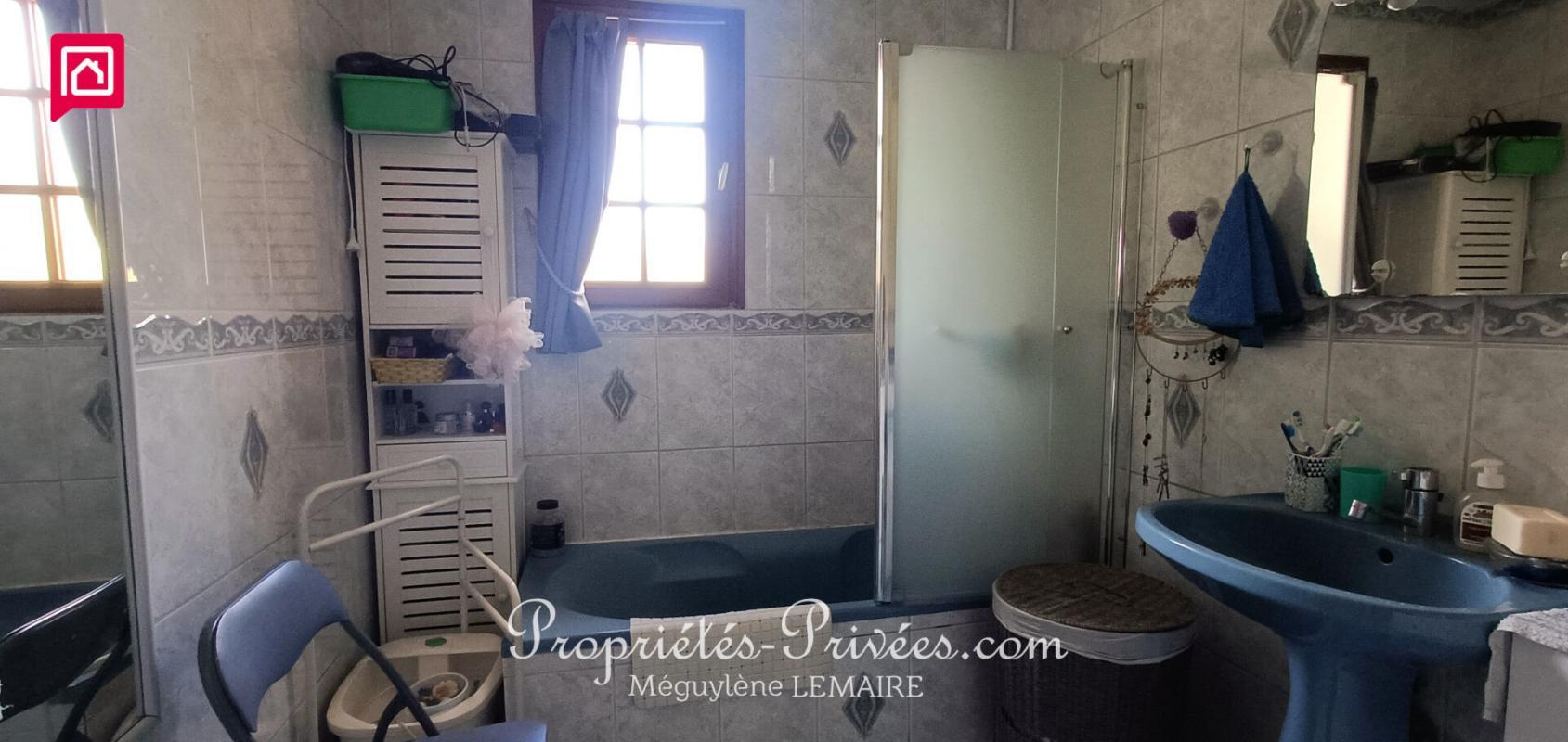 Charming house - 3 bedrooms - basement - garden - Near Damville