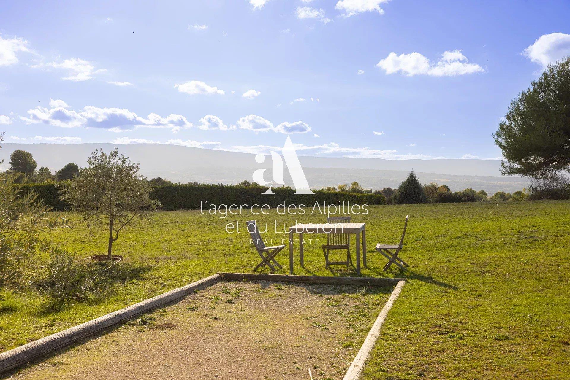 Gargas - Property With Views Pool And Land