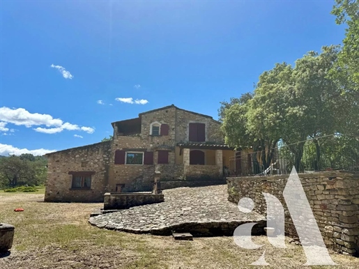 Bonnieux - Farmhouse