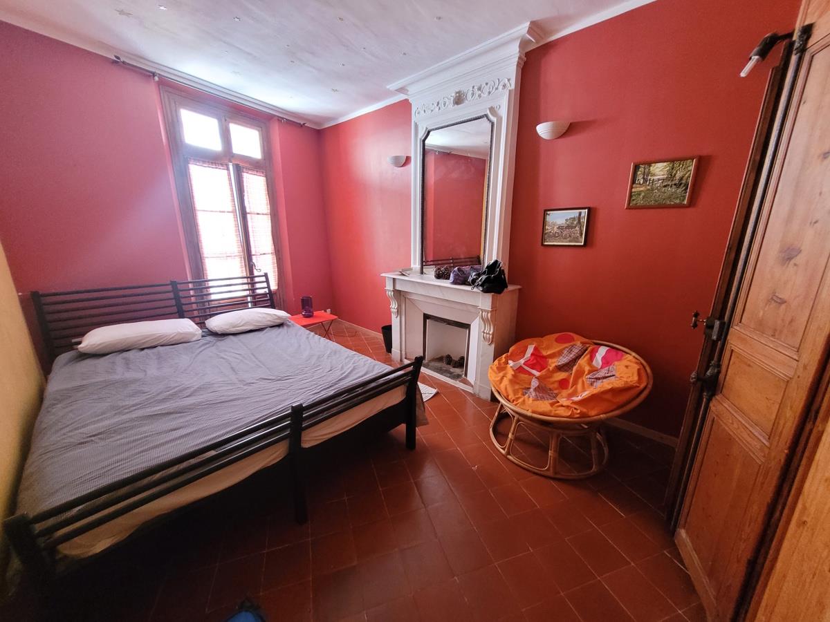 Beautiful Character House With 166 M2 Of Living Space In The Heart Of A Charming Village.
