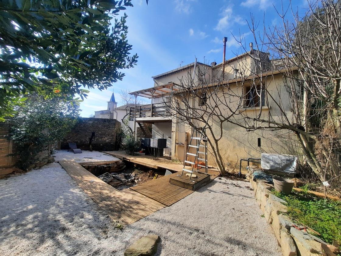 Pretty village house with terraces, small garden and in a very charming hamlet.