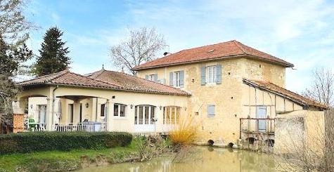 Water mill+House 190m2 5 bedrooms- Land with mature trees