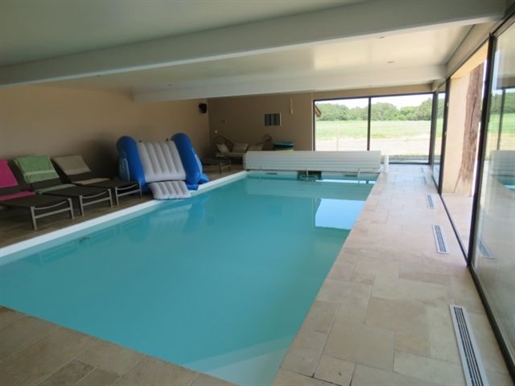 Exceptional site! 2 Houses Swimming Pool on 5 Hectares