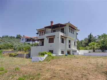 Villa 150 sqm in Lafkos Pelion