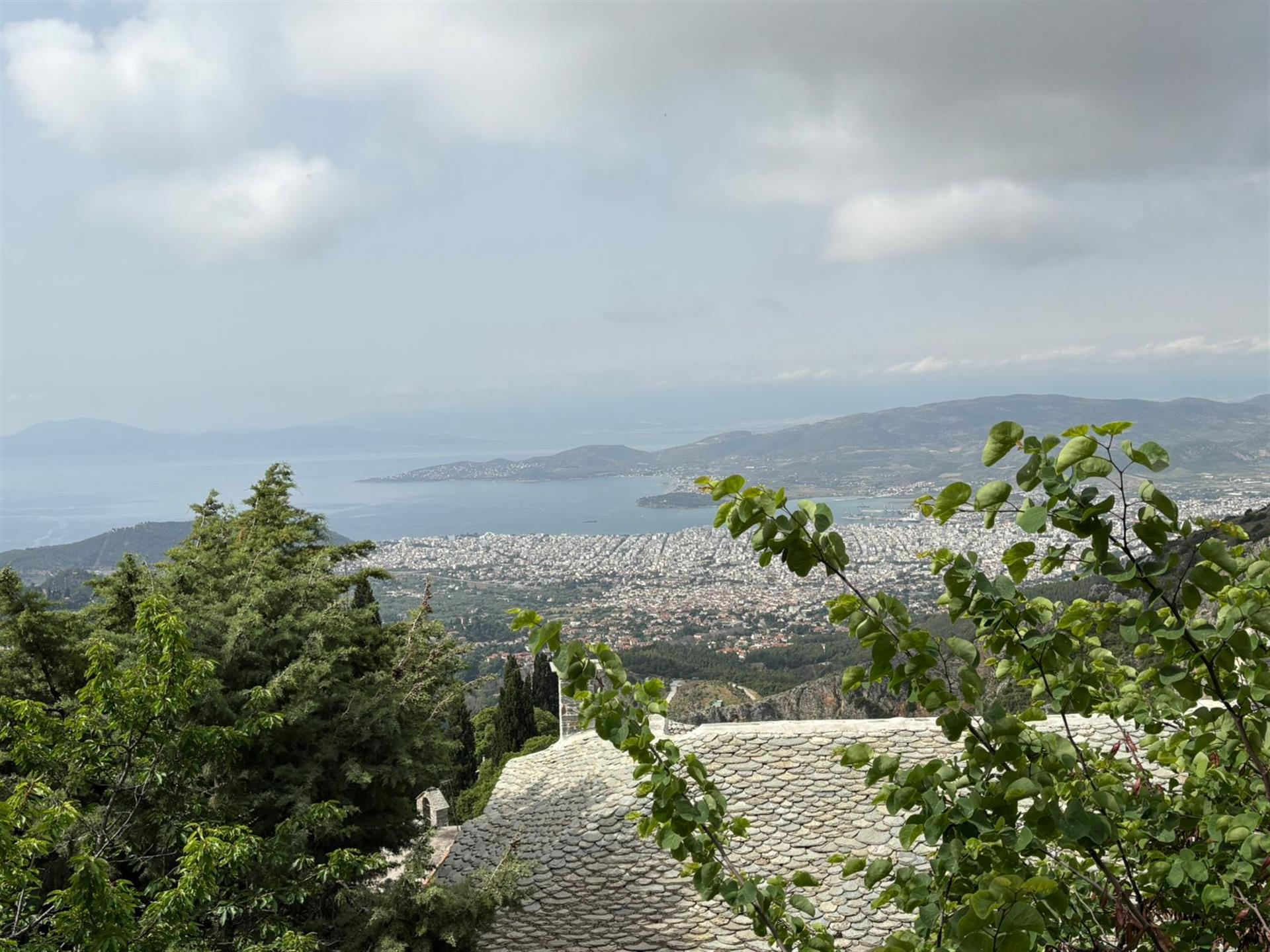 Detached house of 139 sqm with a view in Makrinitsa Pelion