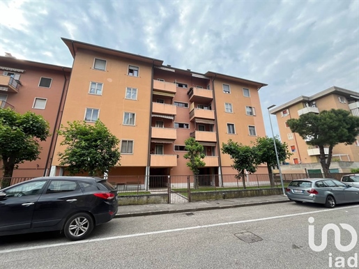 Sale Apartment 125 m² - 3 bedrooms - San Martino Buon Albergo