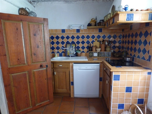 Claviers : Nice Provençale town house 160 m2