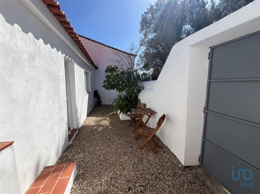 Town House with 3 Rooms in Faro with 115,00 m²