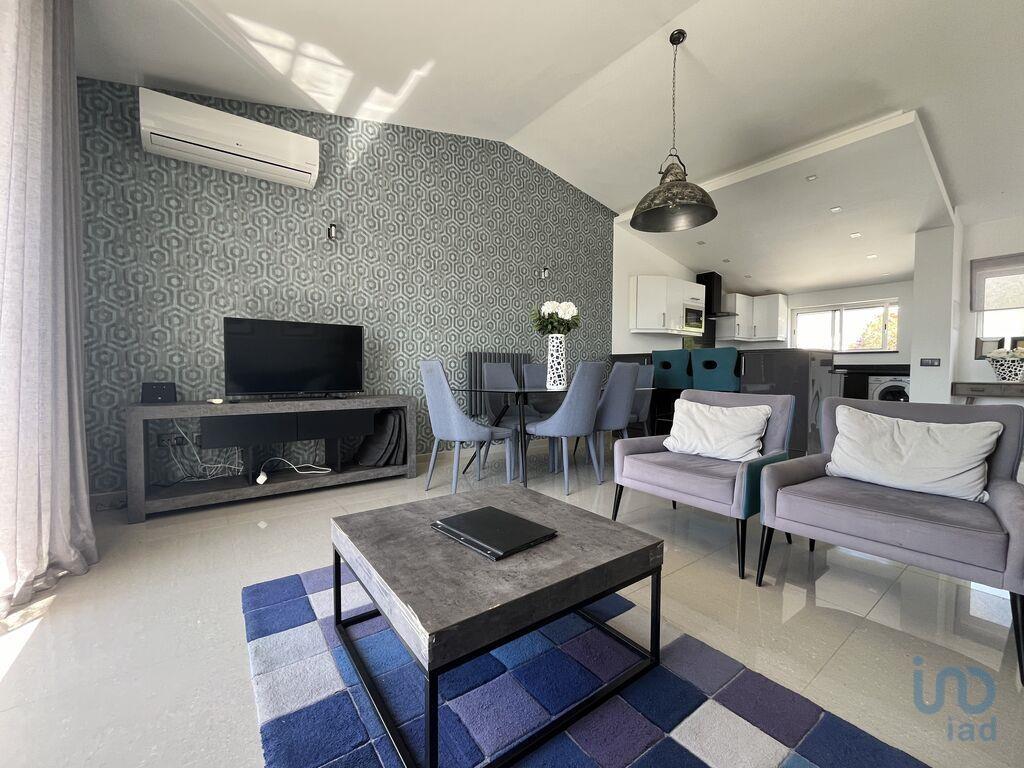 Town House with 2 Rooms in Luz with 108,00 m²