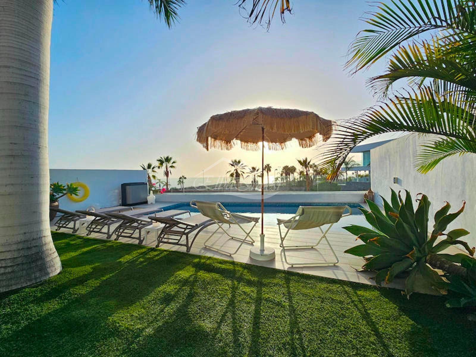 Detached house in La Caleta, Tenerife