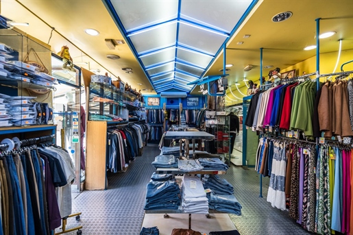 Purchase: Business premises (28823)