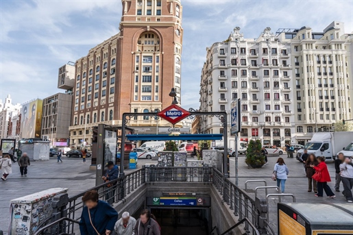 Advert picture
