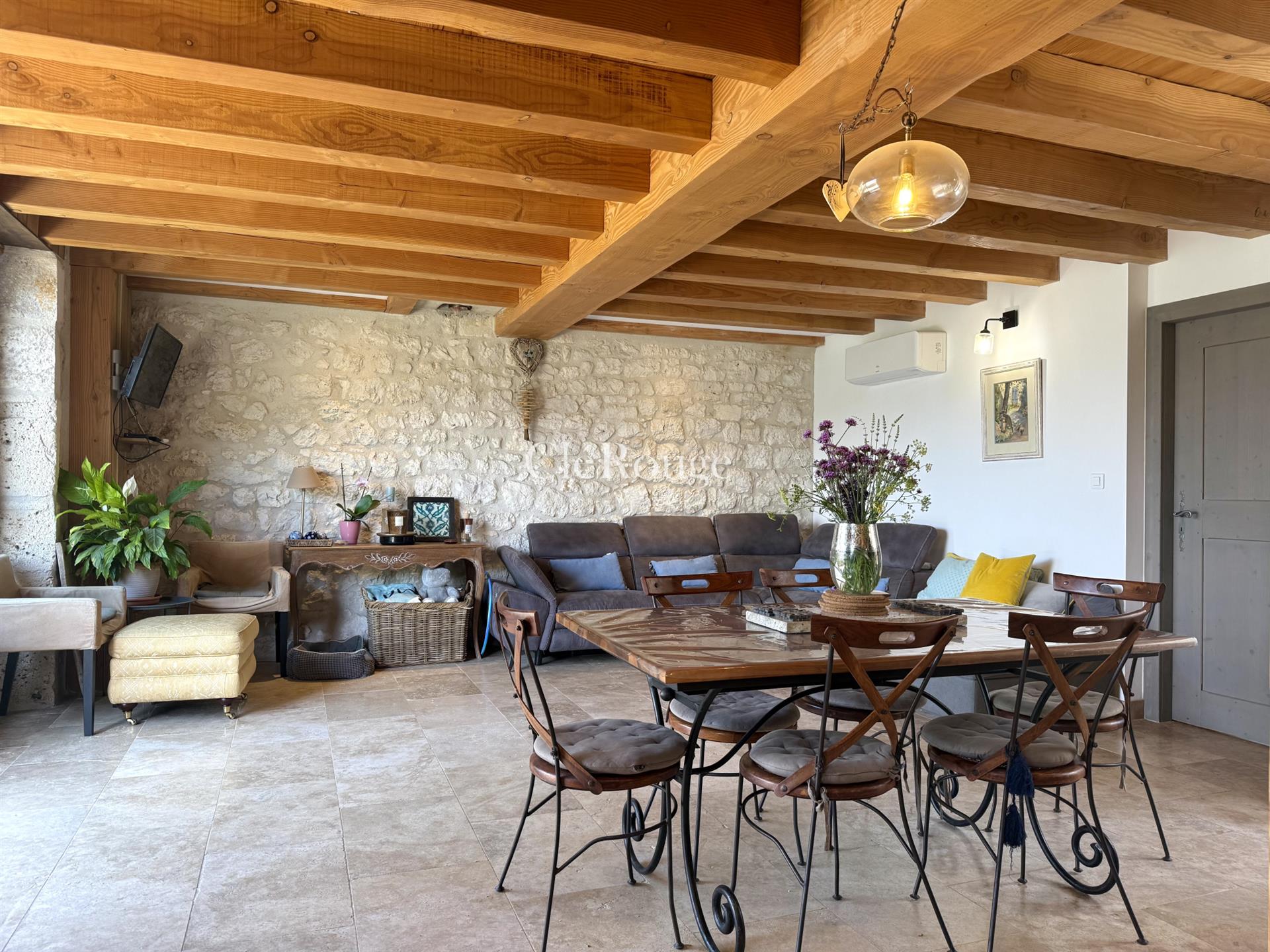 Kupnja: Kuća (24560)