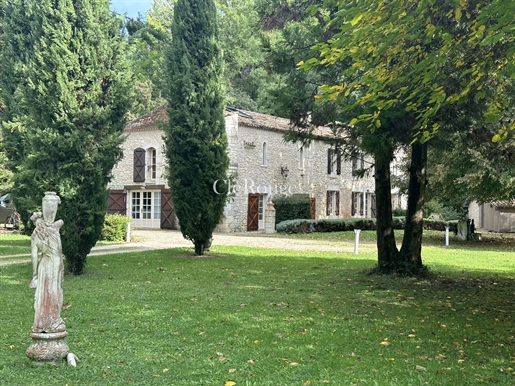 Near Eymet - Character mill completely renovated with swimming pool and gîte