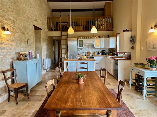 A 3 Bed/3 Bath Main House With Separate 3 Bed Gite Near Duras