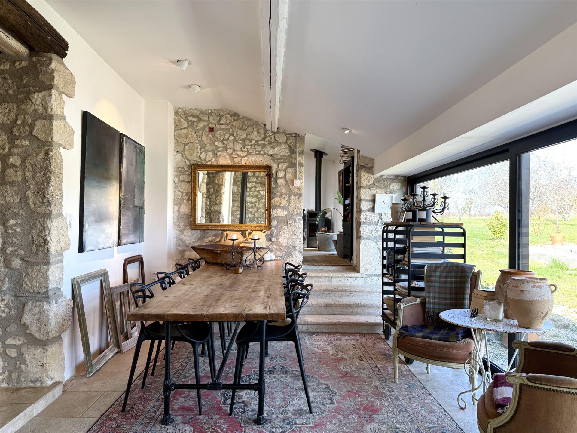 Near Issigeac - Superb 4-bedroom Périgourdine house with 4 studios and swimming pool