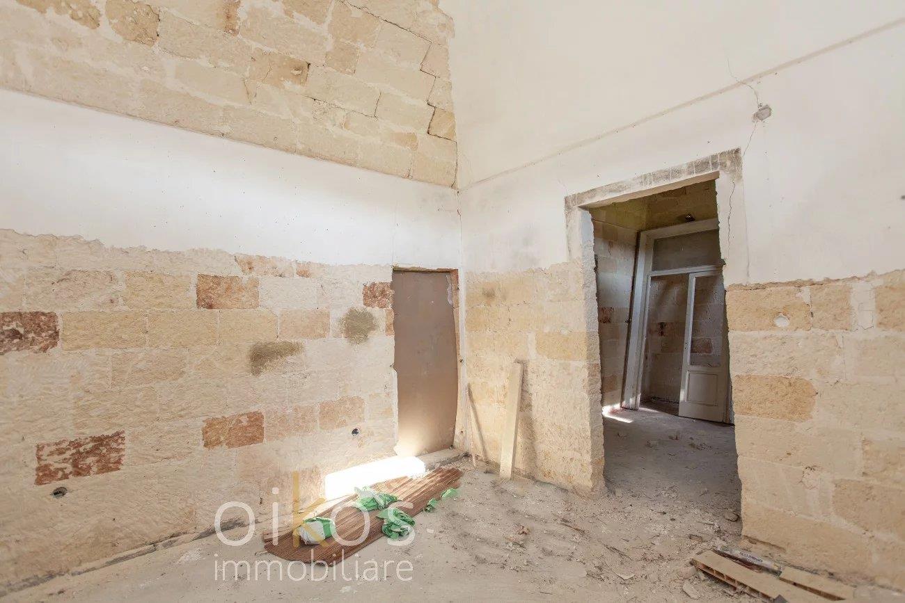 Period villa for sale in Francavilla Fontana