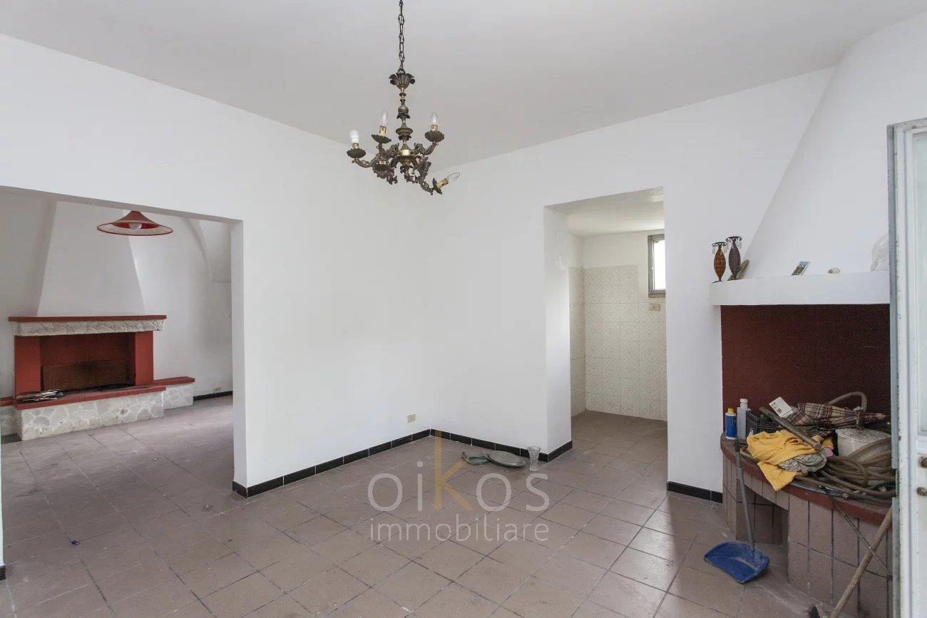 2+ bedrooms villa with garden