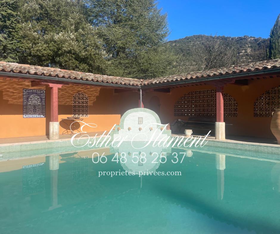 Compra: Vivenda (30140)