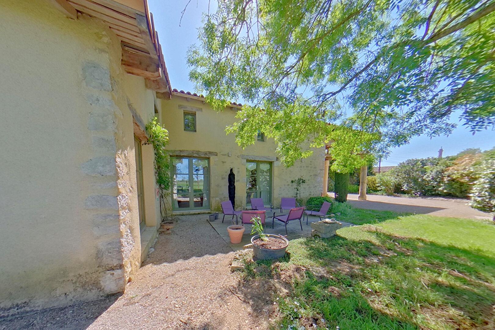 Magnificent stone property, love at first sight guaranteed!