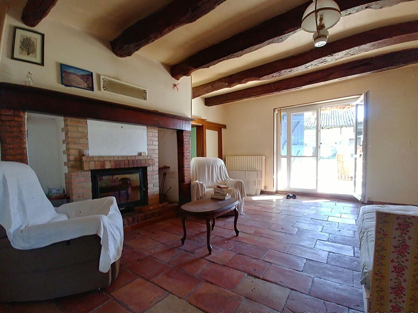 House on the heights of Caussade!