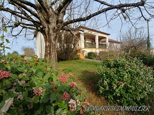 Caussade-Haus mit Garten