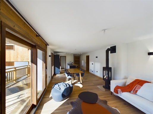 Haute Savoie (74), for sale Samoens - Grand-Massif ski area - Apartment T4 94,65m²