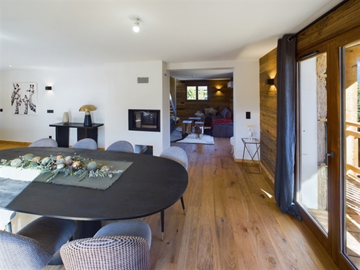 Haute Savoie (74), à vendre Samoens - Domaine skiable Grand-Massif - Appartement T6 en duplex 152 m²