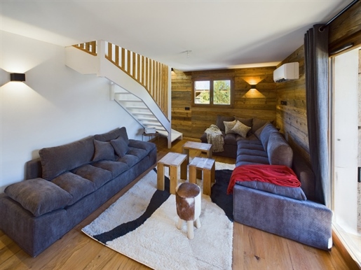 Haute Savoie (74), à vendre Samoens - Domaine skiable Grand-Massif - Appartement T6 en duplex 152 m²
