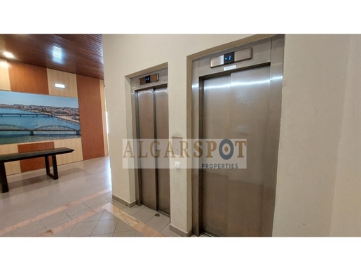 1 bedroom apartment with good areas, close to the riverside area