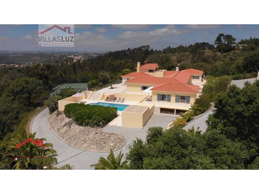 Luxury villa close to Obidos for sale