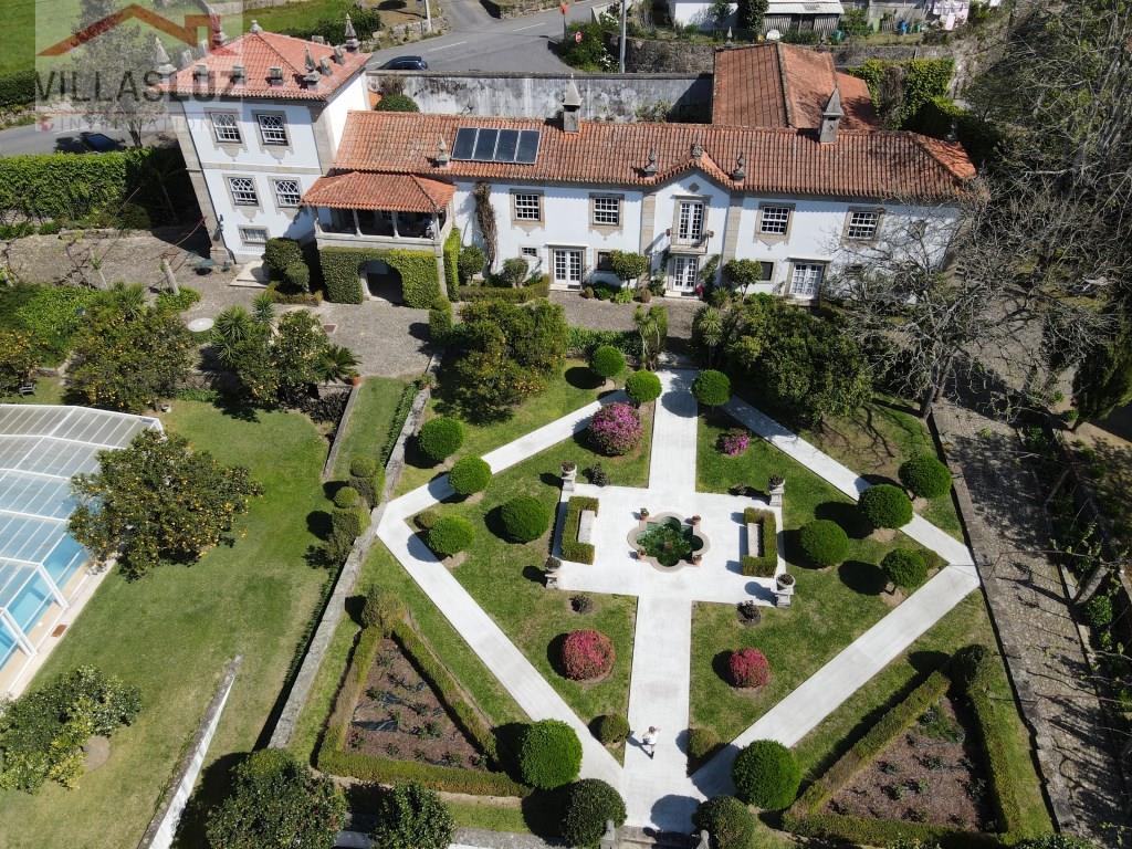 Herrenhaus mit 14 Schlafzimmern in Nordportugal mit 2 ha Weinberg