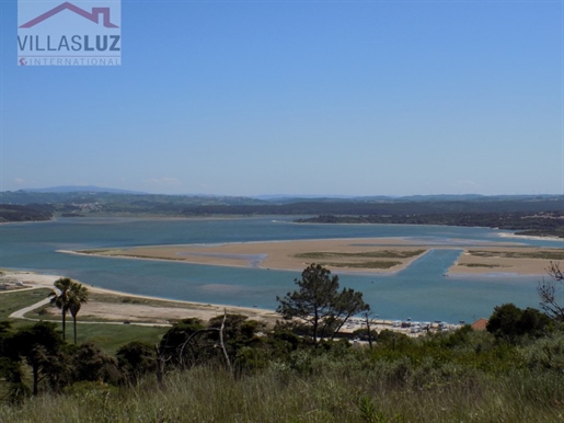 Terreno para 2 moradias com excelentes vistas Lagoa de Óbidos