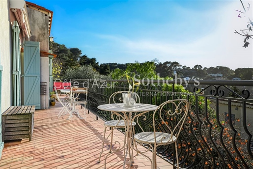 Exclusiviteit! Provençaalse villa met panoramisch uitzicht op de heuvels
