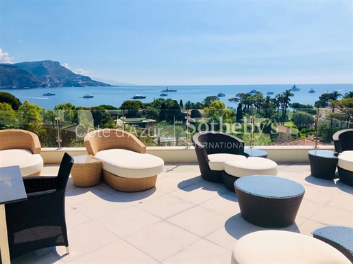 For sale in St Jean Cap Ferrat, a stunning contemporary-style house with sea view.