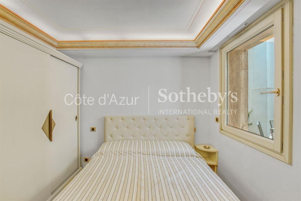 Compra: Apartamento (06310)