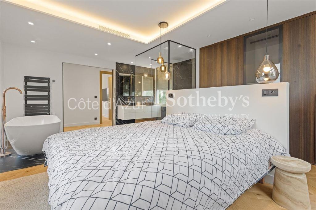 Renovated villa with garden and jacuzzi Montfleury, Cannes