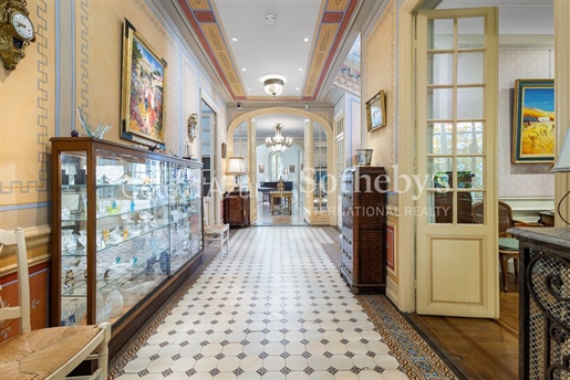 Exclusive : Les Baumettes, Nice: stunning historical mansion with large garden