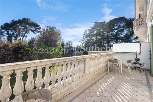 Cannes Oxford, 1-bed apartment with terrace, high services.