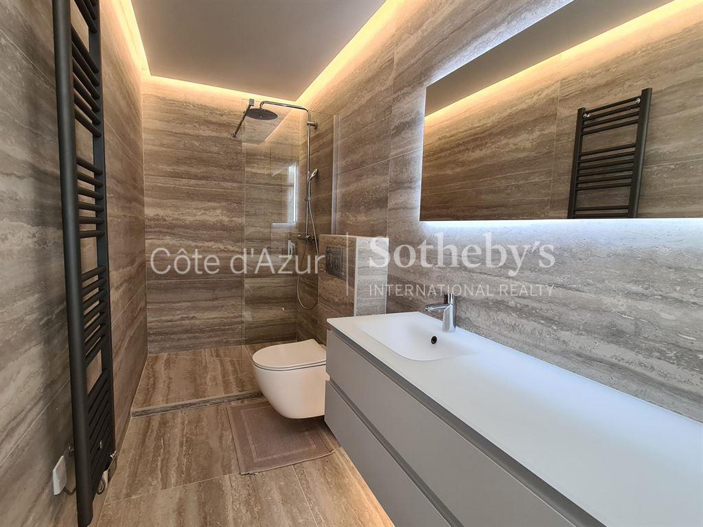 Charming townhouse in Cannes city center: 2 minutes from la Croisette beaches